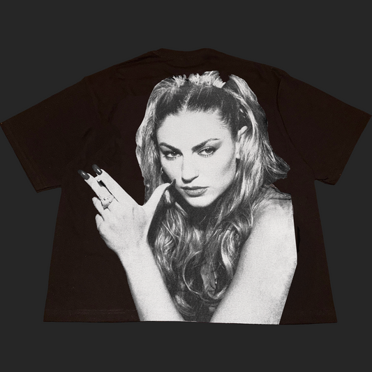 Adrianna Tee